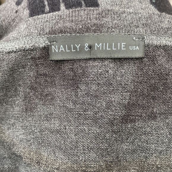 Nally & Millie Hi-Lo Sweater - Picture 4 of 6